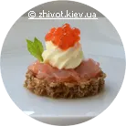 Канапе зі с\с лососем ікрою та вершковим сиром