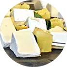 Камамбер із запеченим ананасом