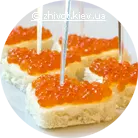 Вершкові міні-тости з ікрою лосося