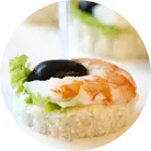 Вершкові міні-тости з креветкою