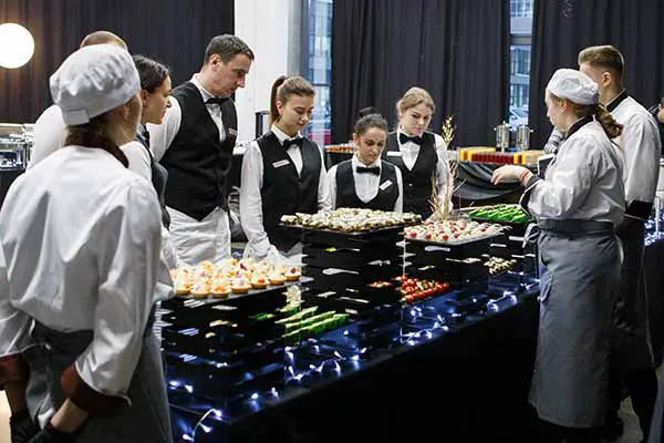 Живот-кейтерінг, наша команда